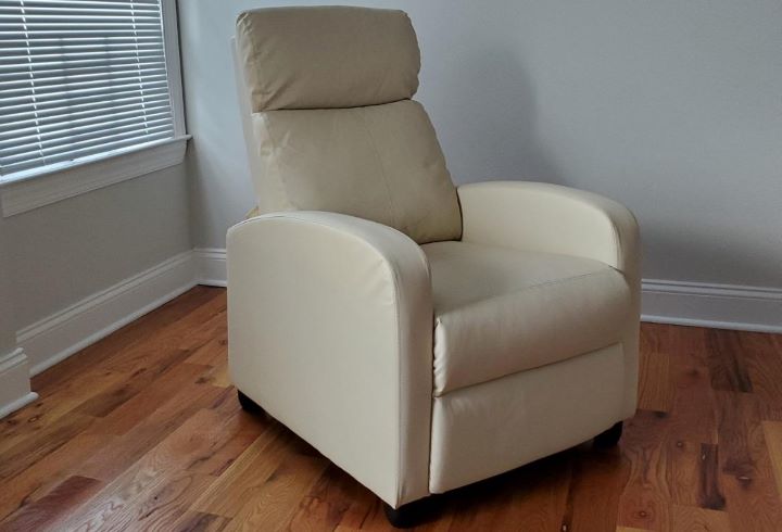 Confirming how comfortable and easy to clean the cheap leather recliner