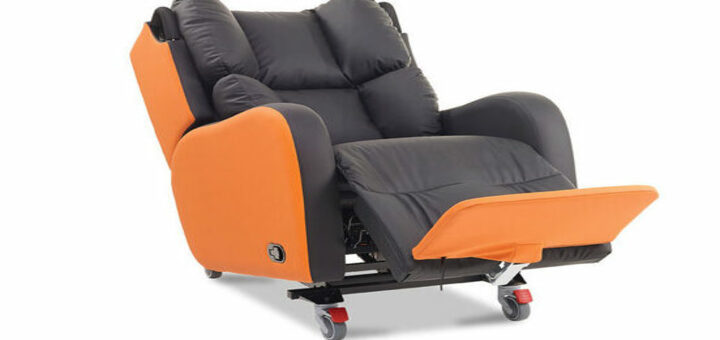 Recliners with Wheels