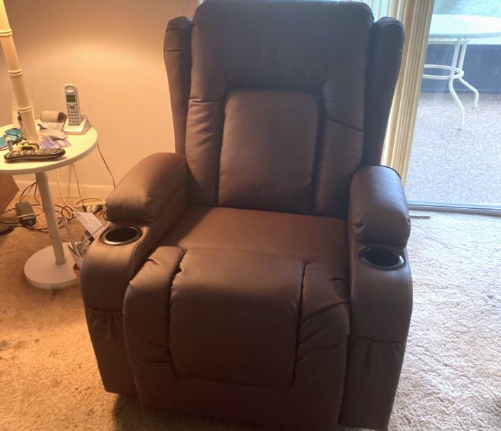  Showing Electric Power Lift Recliner Massage Chair from the brand Best Choice Products